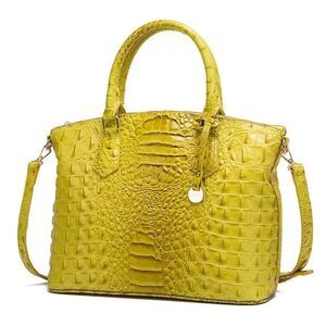 Crocodile Pattern 3D Faux Patent Leather Top Handle Satchel Bag with Crossbody S